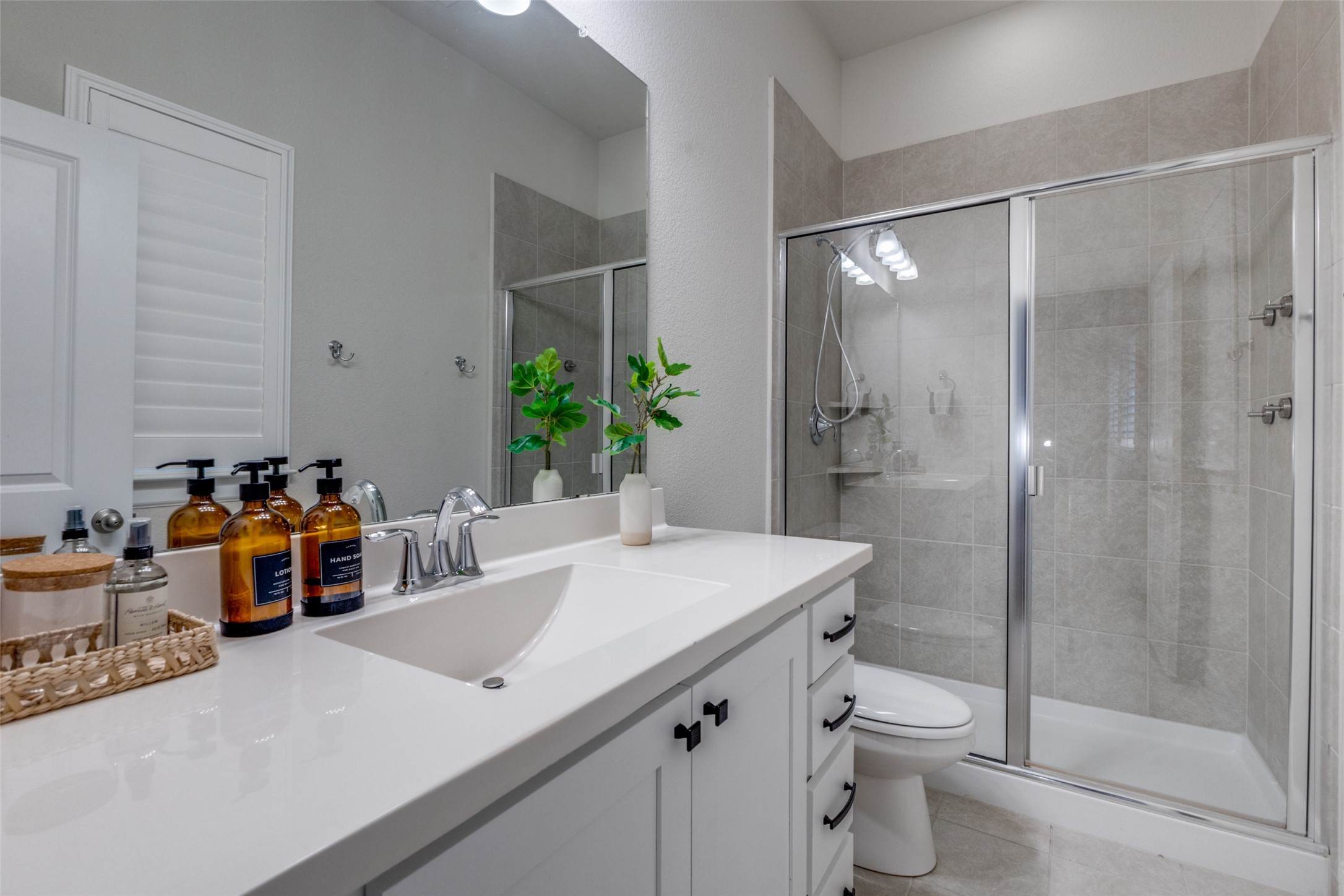 6816 Prompton Bend Irving TX 75063