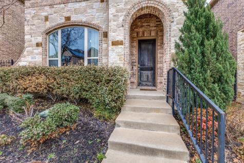 6816 Prompton Bend Irving TX 75063