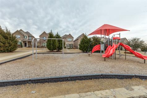 6816 Prompton Bend Irving TX 75063