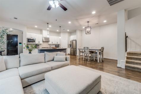 6816 Prompton Bend Irving TX 75063