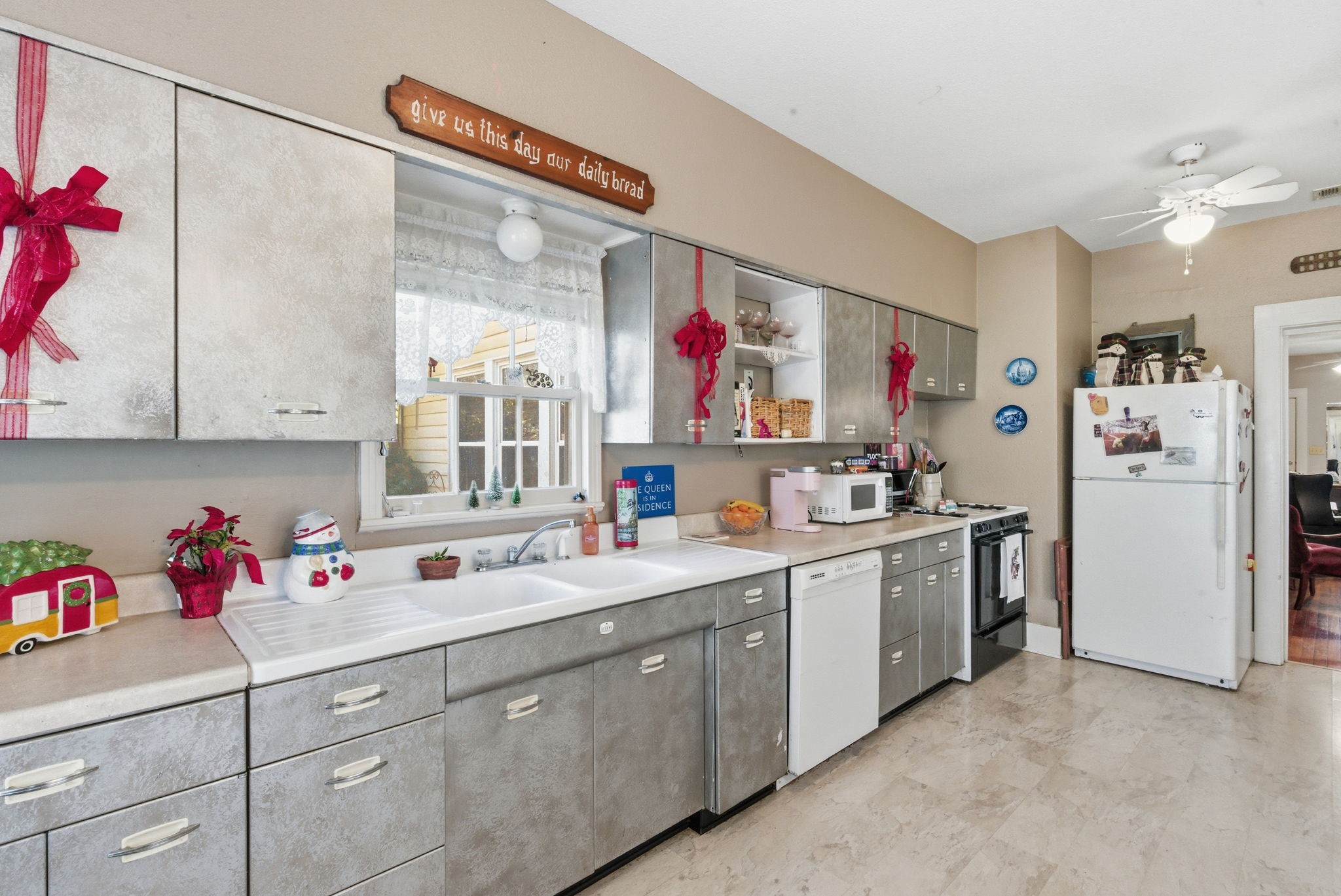 203 E Oak Street Weatherford TX 76086