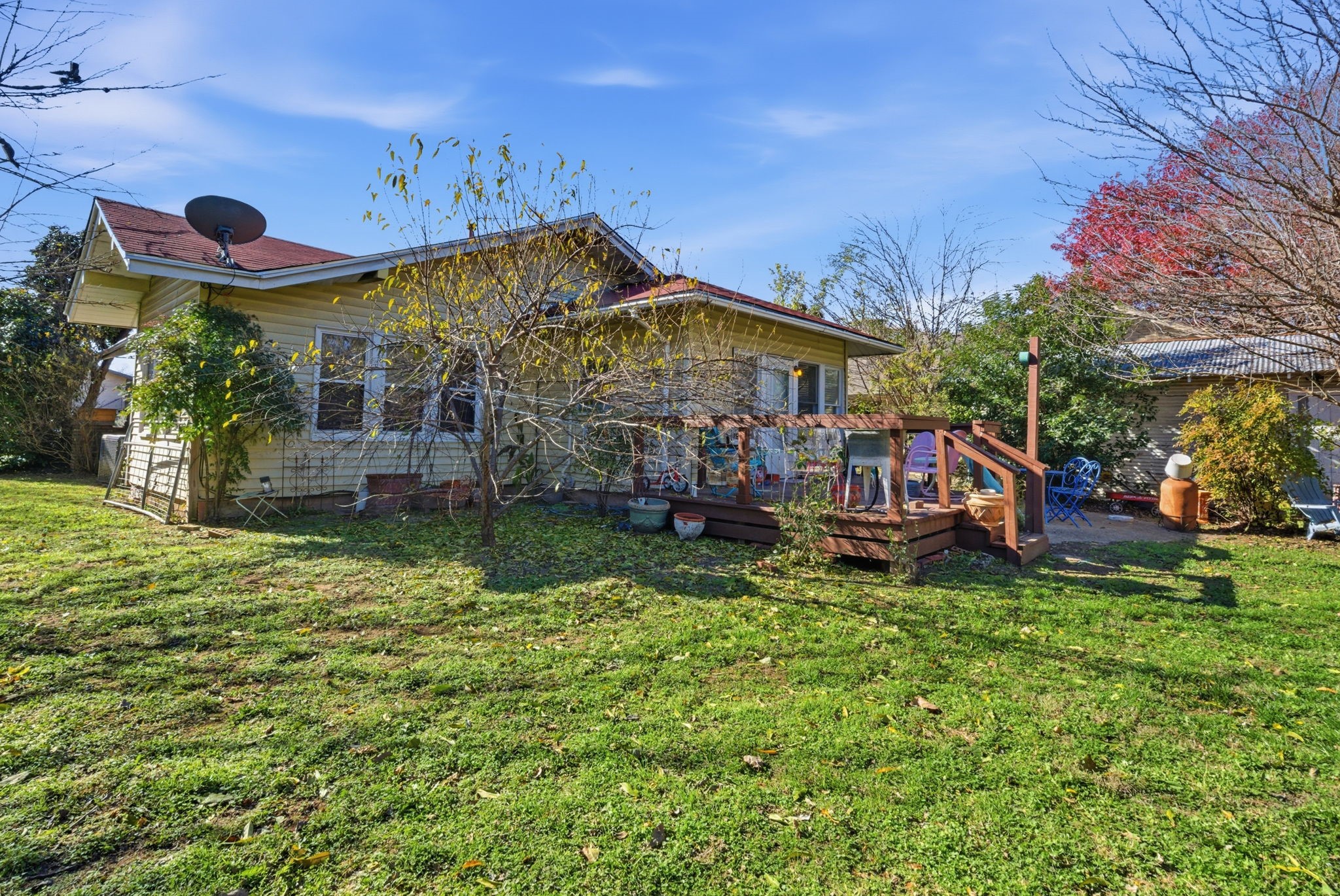 203 E Oak Street Weatherford TX 76086