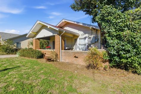 203 E Oak Street Weatherford TX 76086