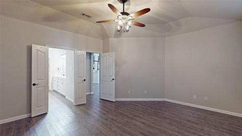 10444 Stoneside Trail Fort Worth TX 76244