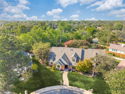 15121 Meandering Place Dallas TX 75248