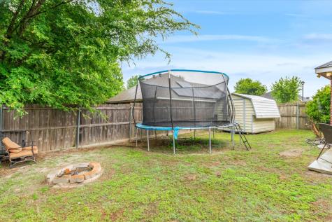 560 Washington Street Van TX 75790