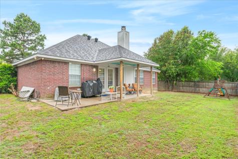560 Washington Street Van TX 75790