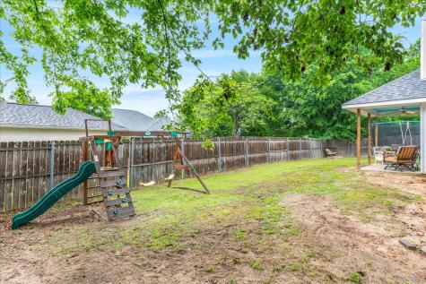 560 Washington Street Van TX 75790