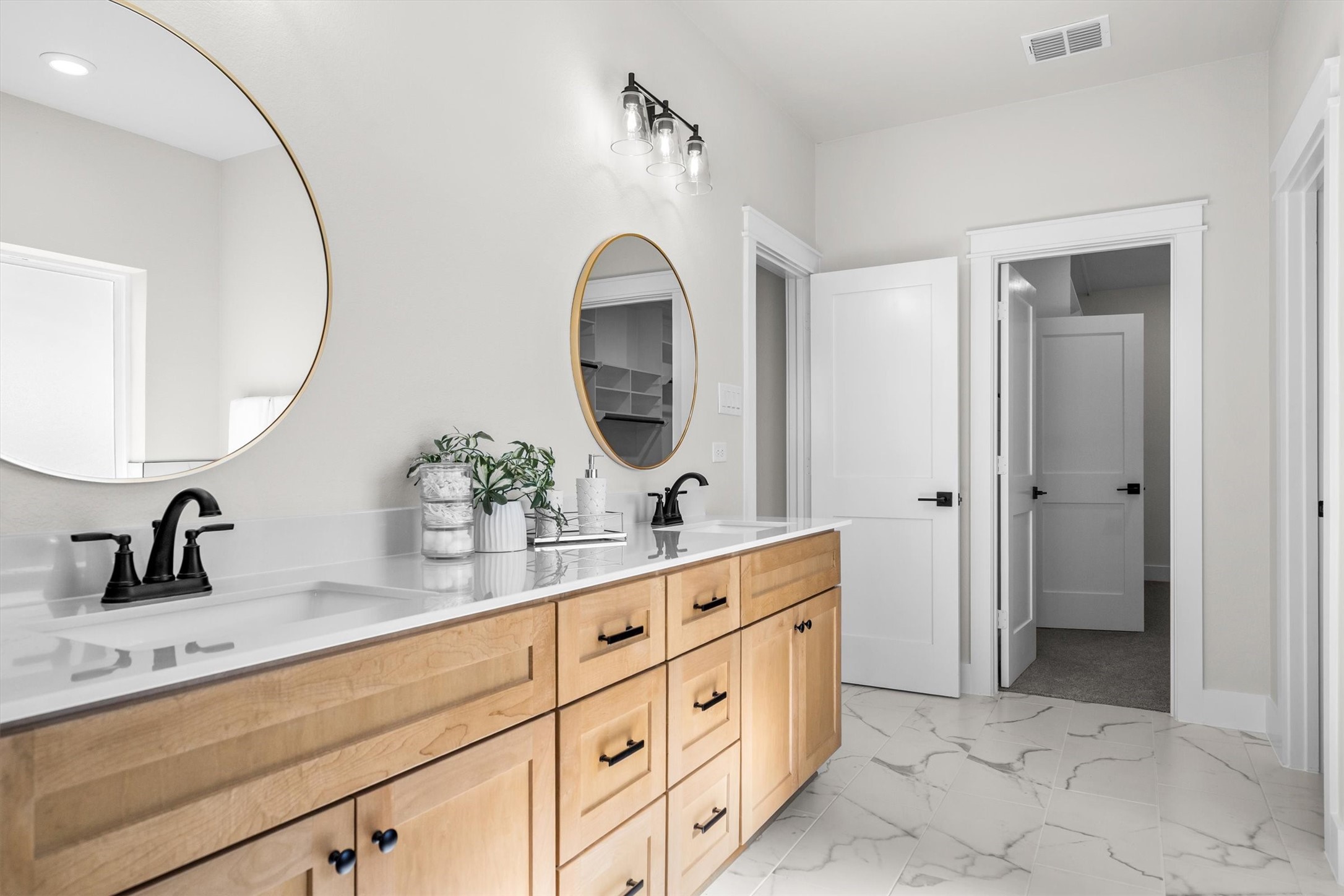 9433 Bluestem Lane Dish TX 76247