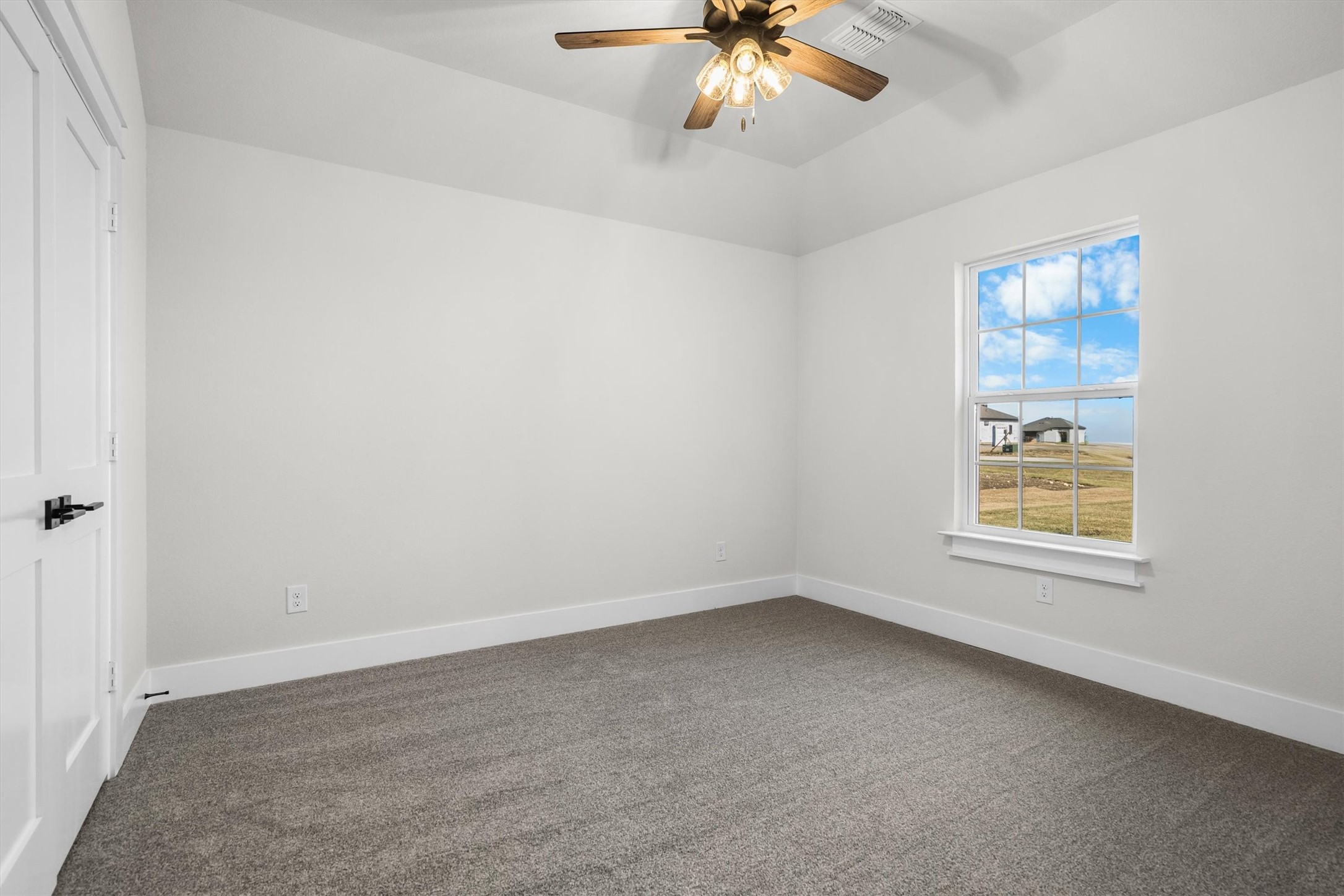 9433 Bluestem Lane Dish TX 76247