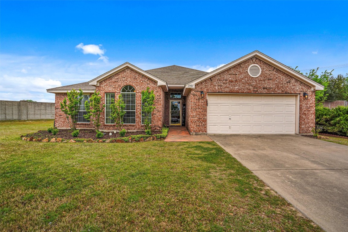 1901 Windowmere Trail Weatherford TX 76085