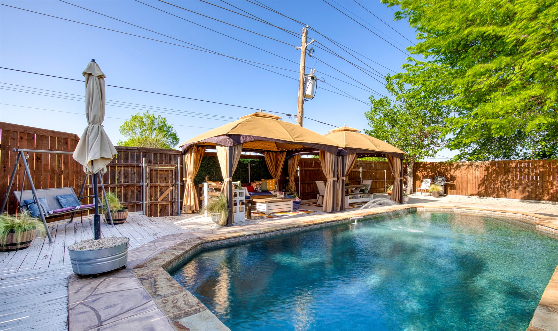 5617 Fairway Circle Haltom City TX 76117