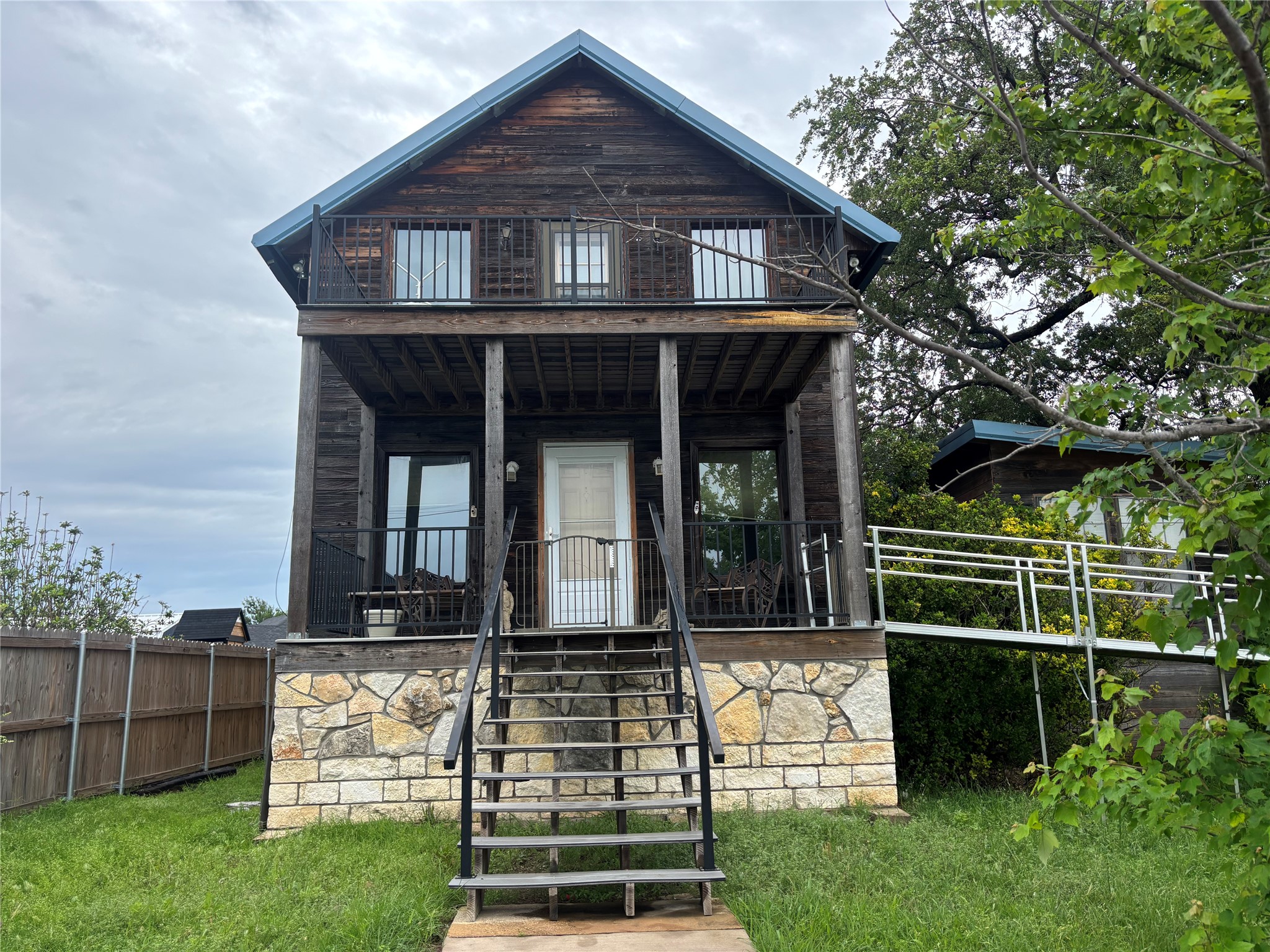 4913 Terlingua Drive Granbury TX 76048