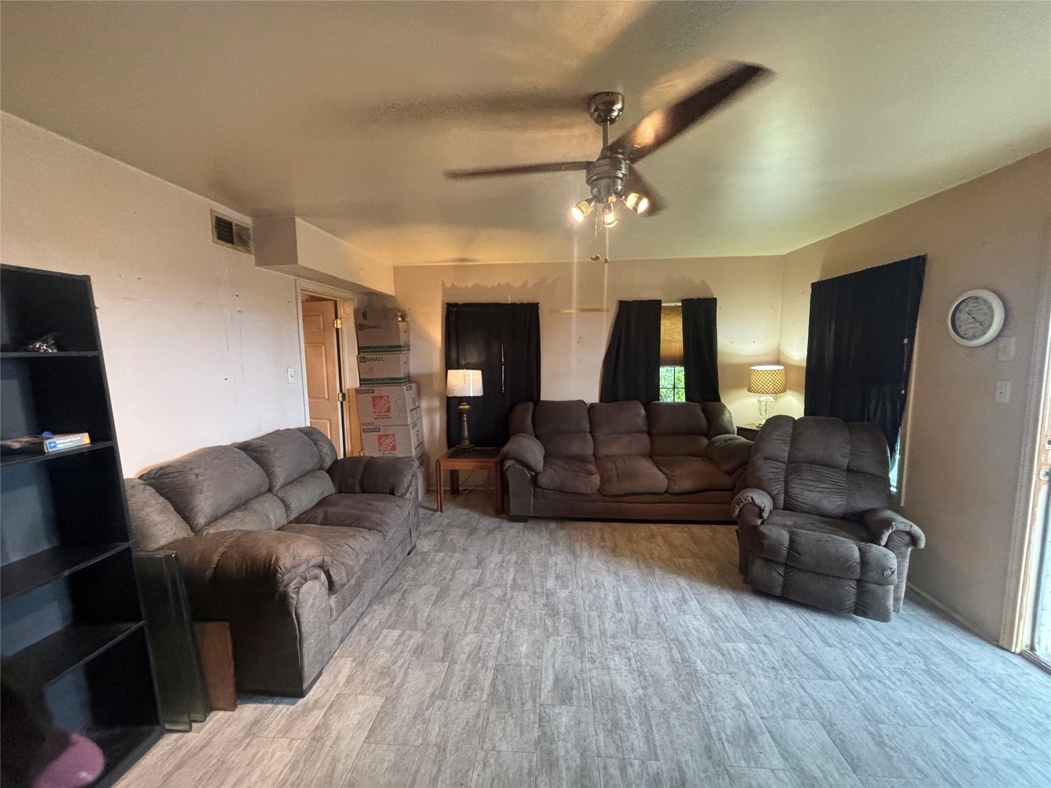 4913 Terlingua Drive Granbury TX 76048
