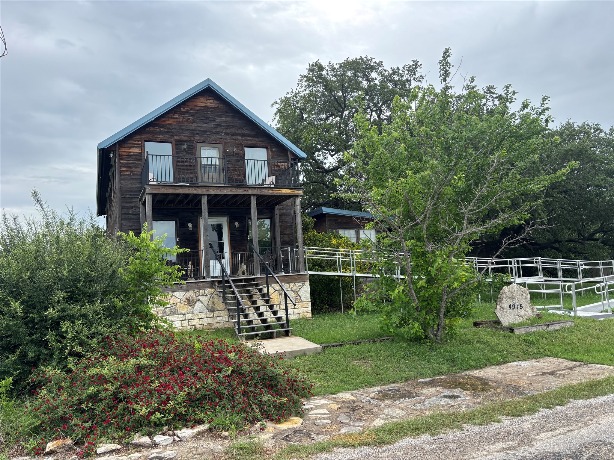 4913 Terlingua Drive Granbury TX 76048