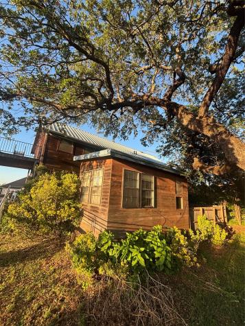 4913 Terlingua Drive Granbury TX 76048
