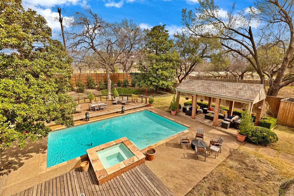 11622 Valleydale Drive Dallas TX 75230