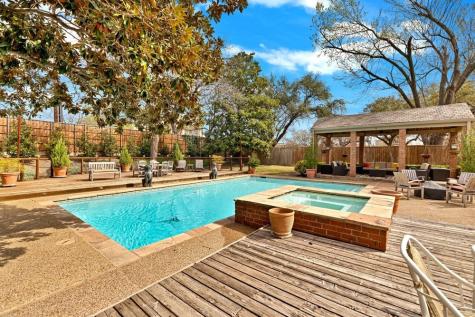 11622 Valleydale Drive Dallas TX 75230
