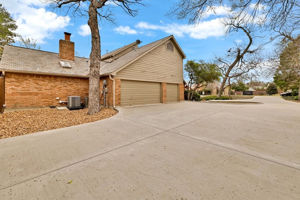 11622 Valleydale Drive Dallas TX 75230