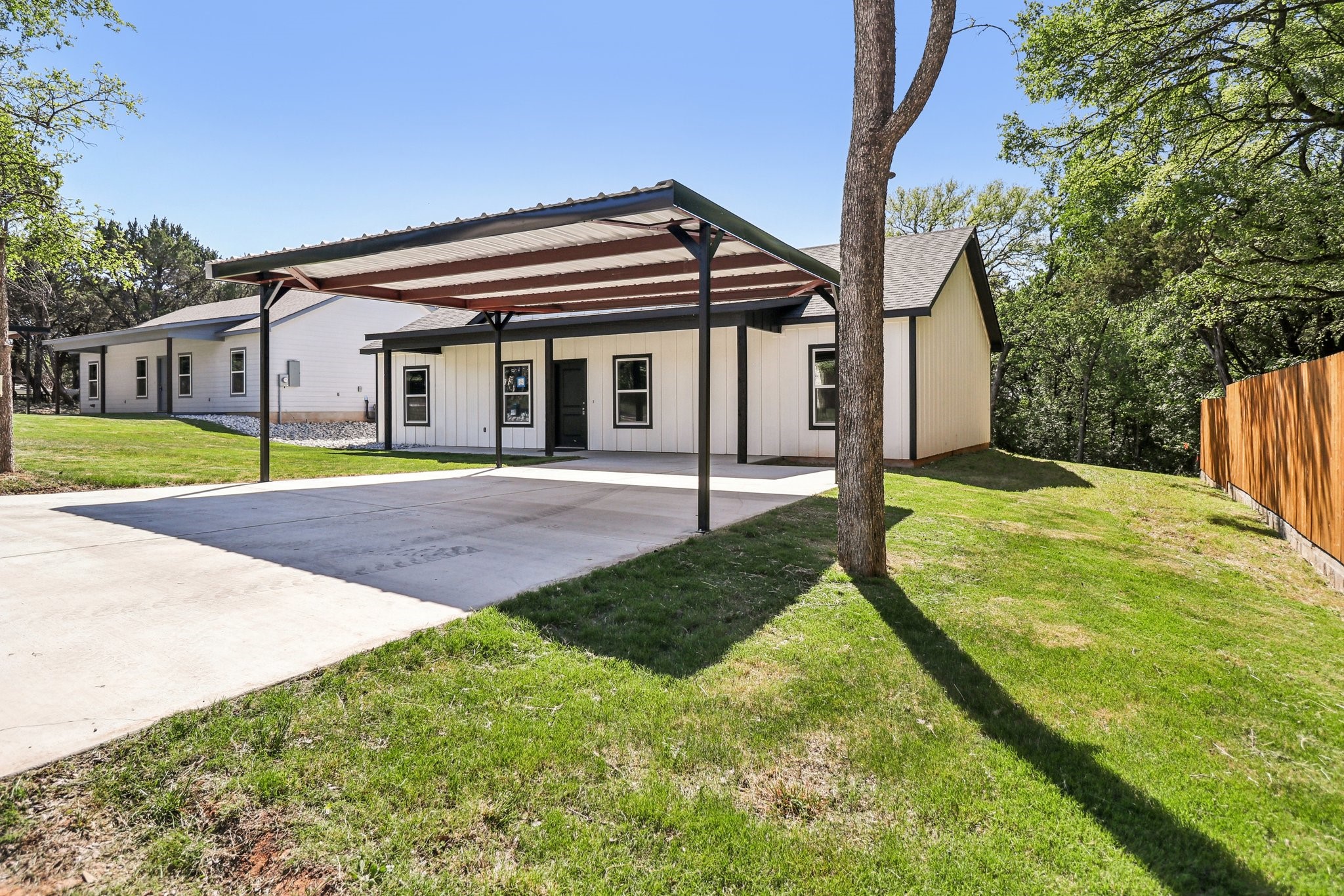 9316 Apache Trail Rio Vista TX 76093