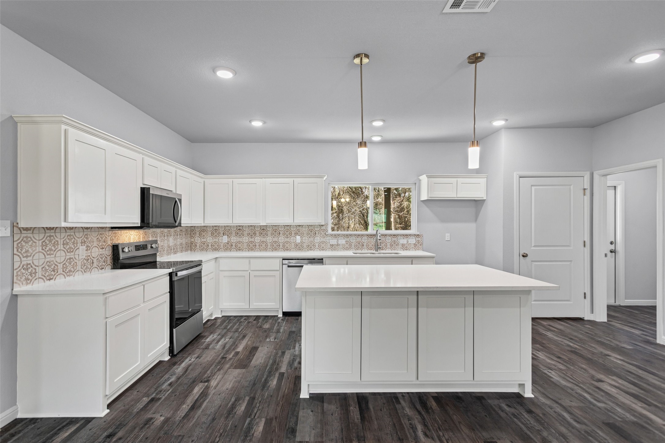 9316 Apache Trail Rio Vista TX 76093