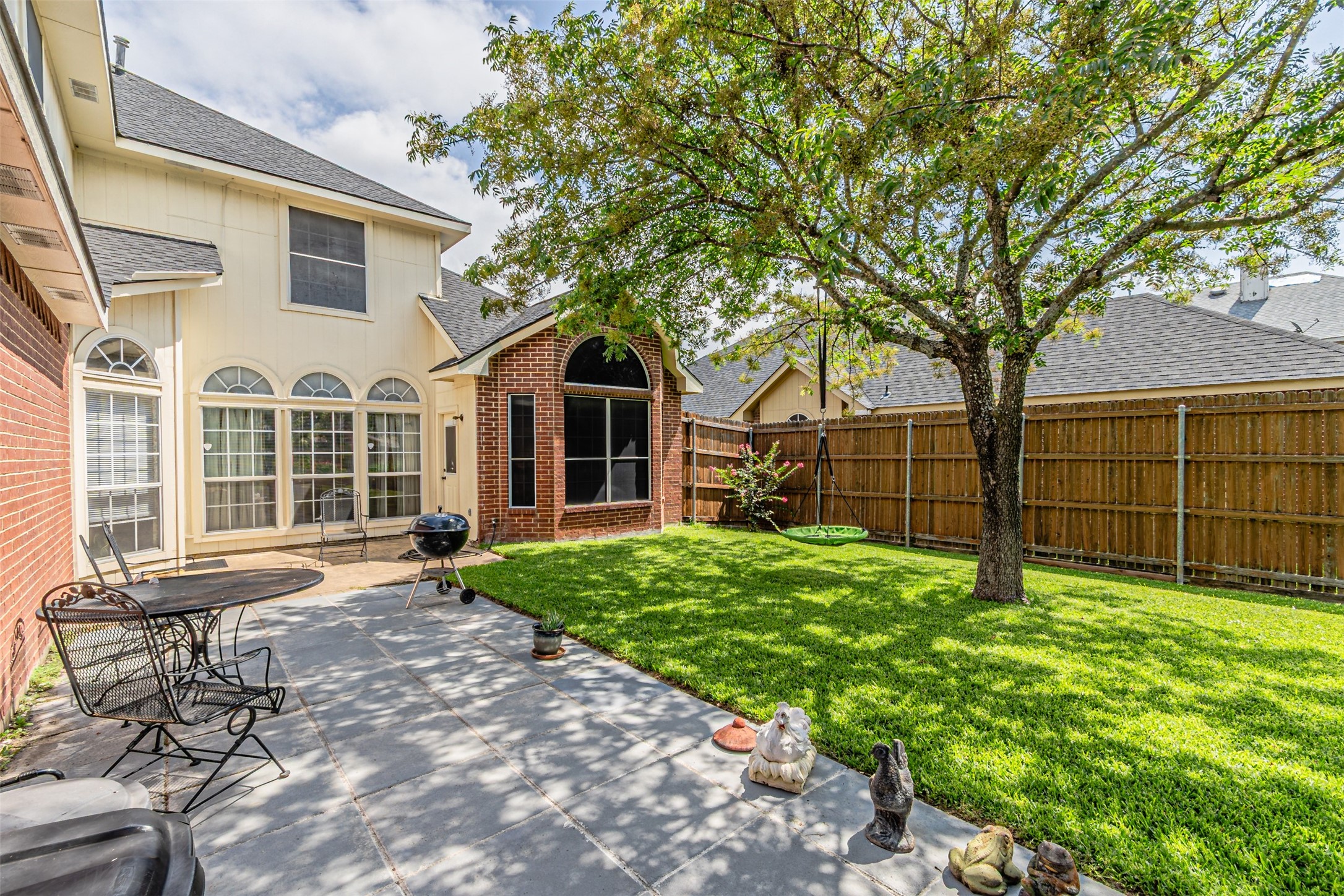 1018 Sumner Drive Mesquite TX 75149