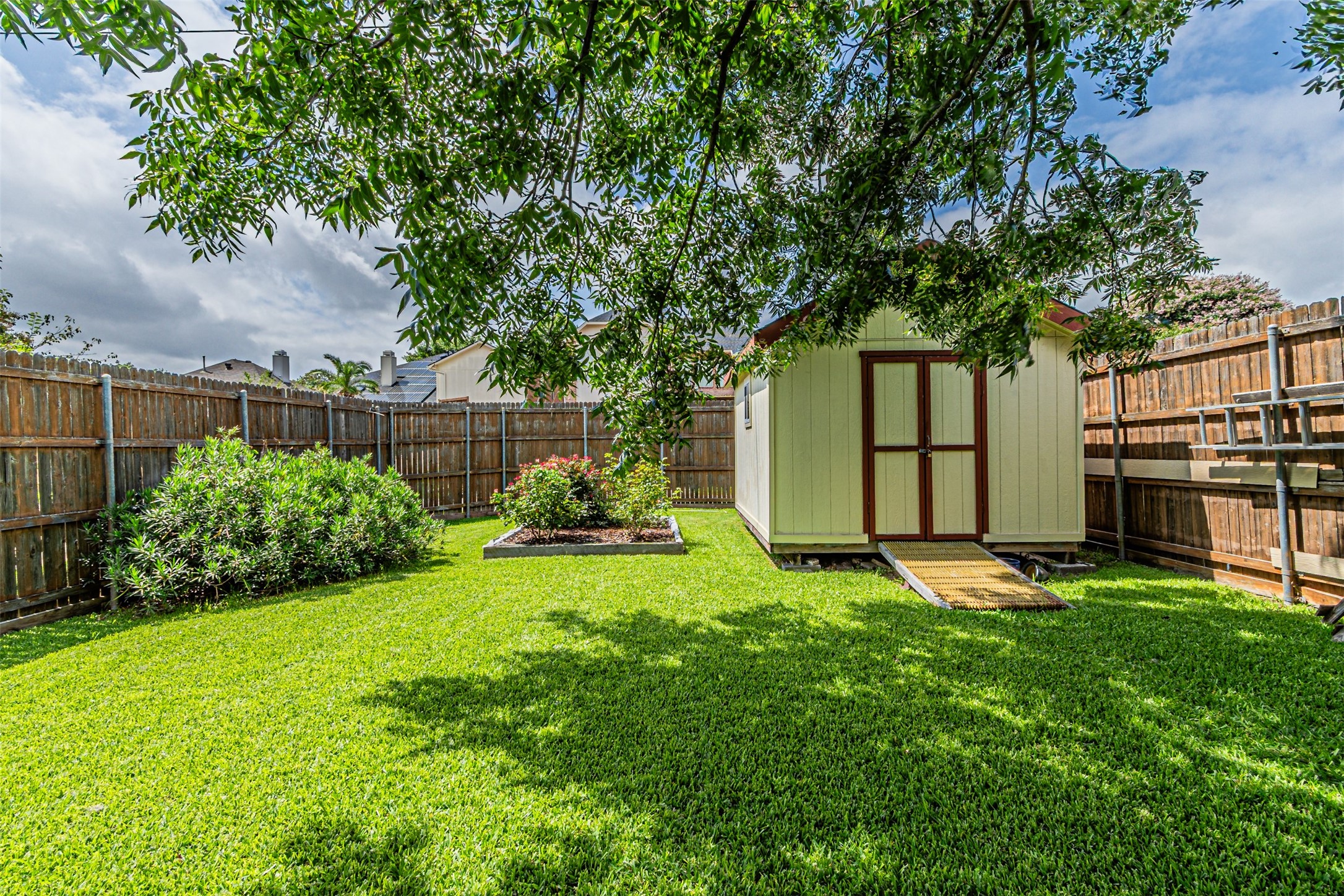 1018 Sumner Drive Mesquite TX 75149
