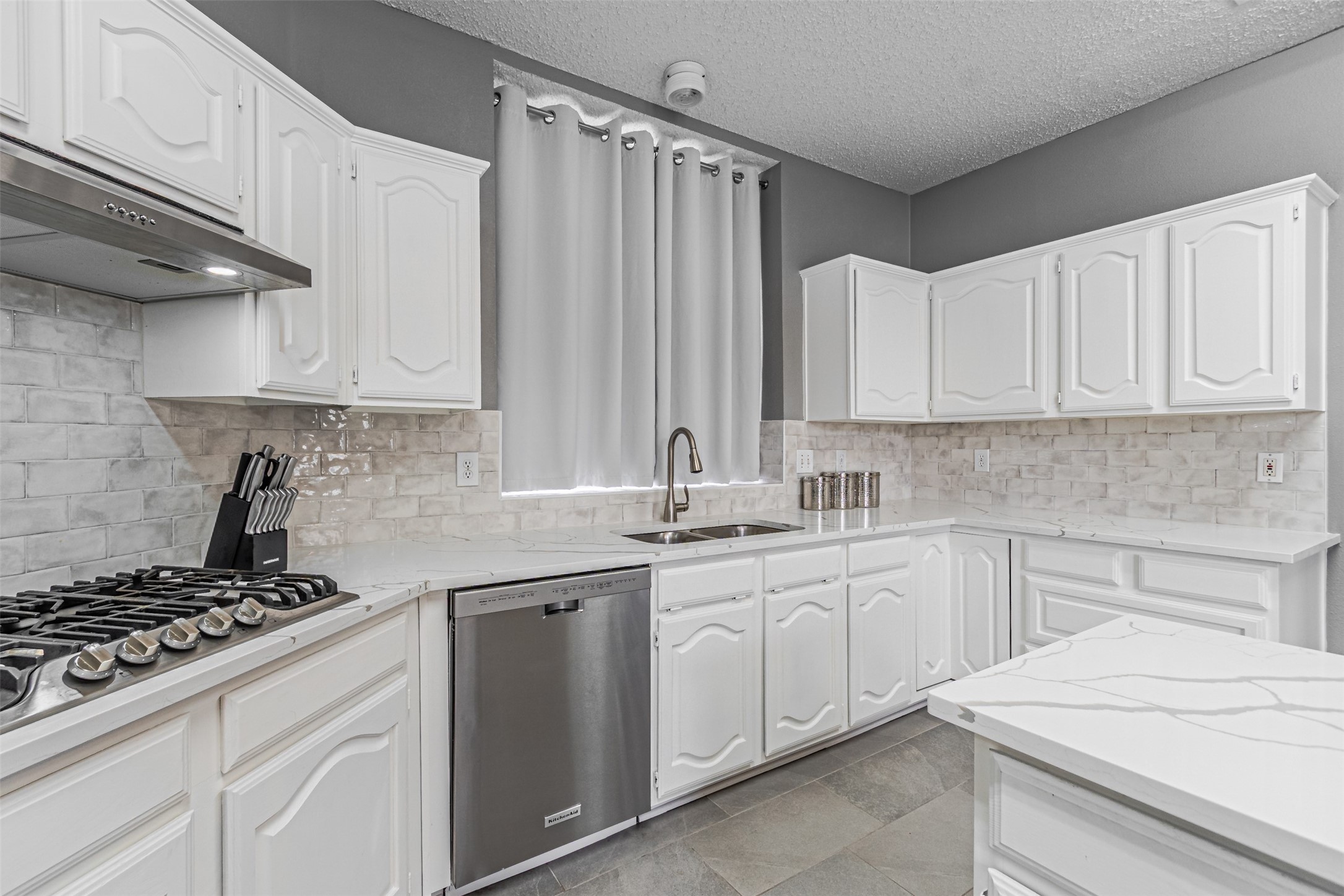 1018 Sumner Drive Mesquite TX 75149