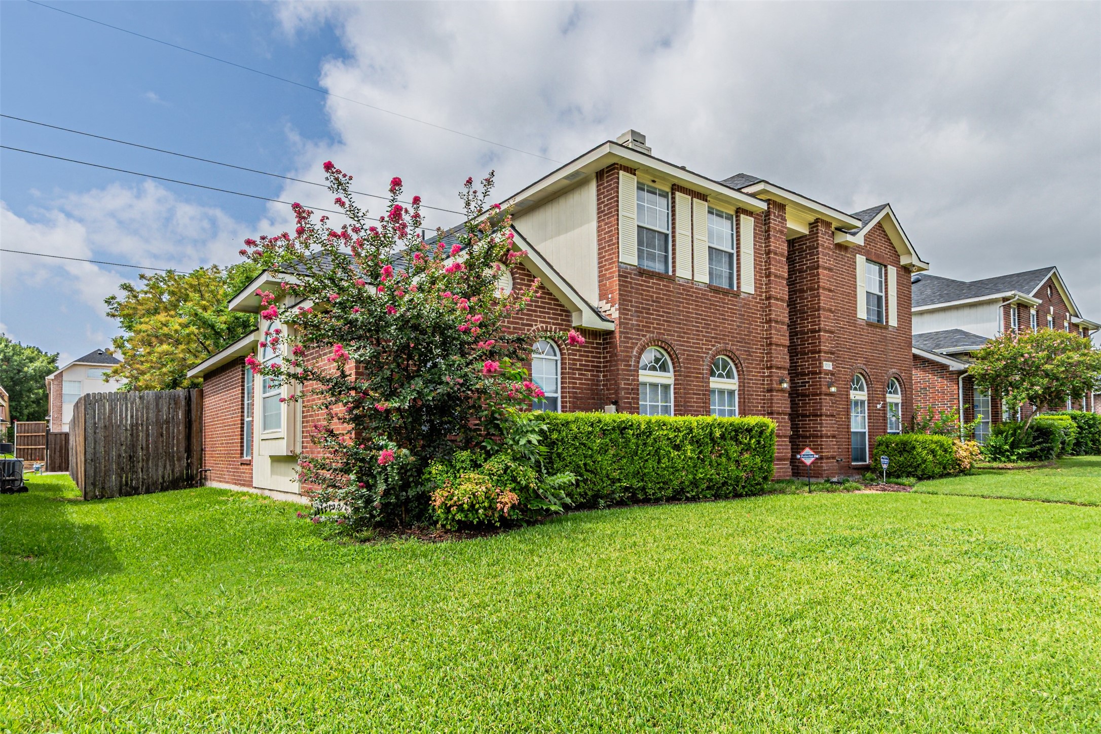 1018 Sumner Drive Mesquite TX 75149