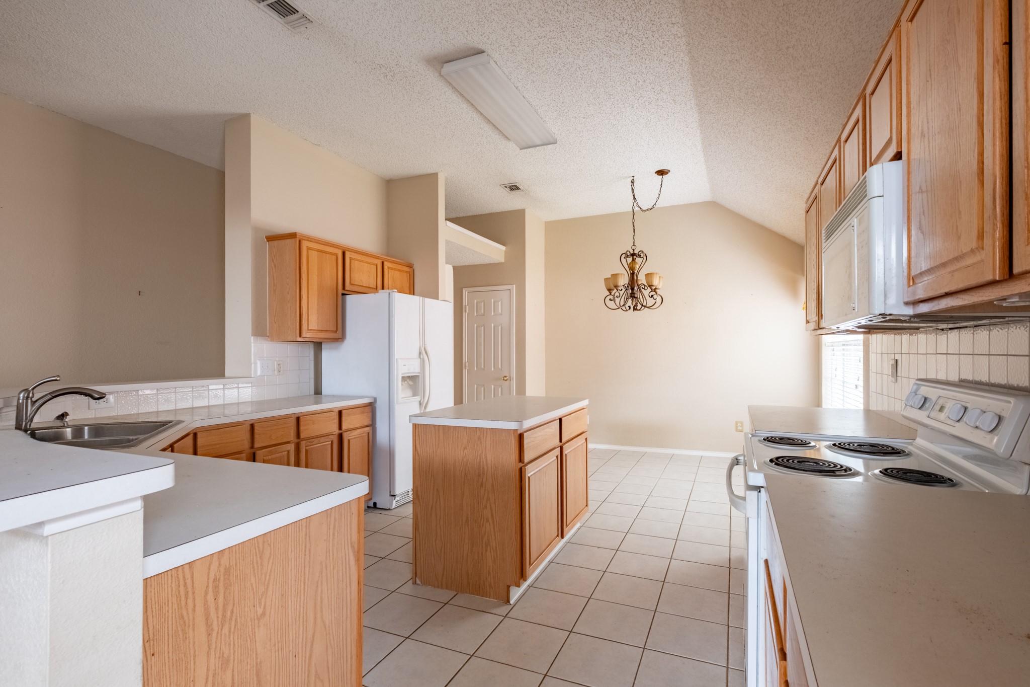 8008 Paloverde Drive Fort Worth TX 76137