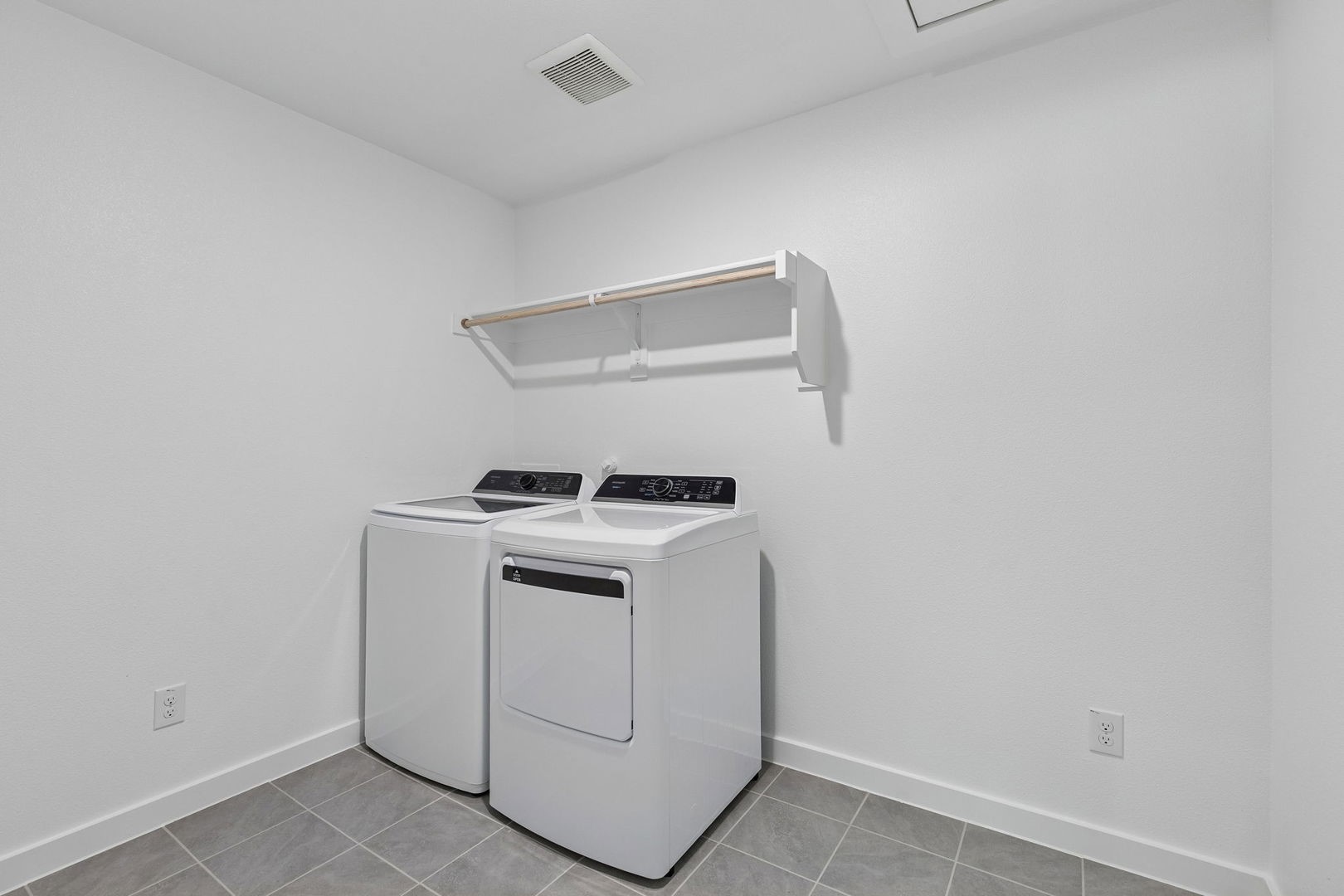 1421 Sugarberry Lane Alvarado TX 76009