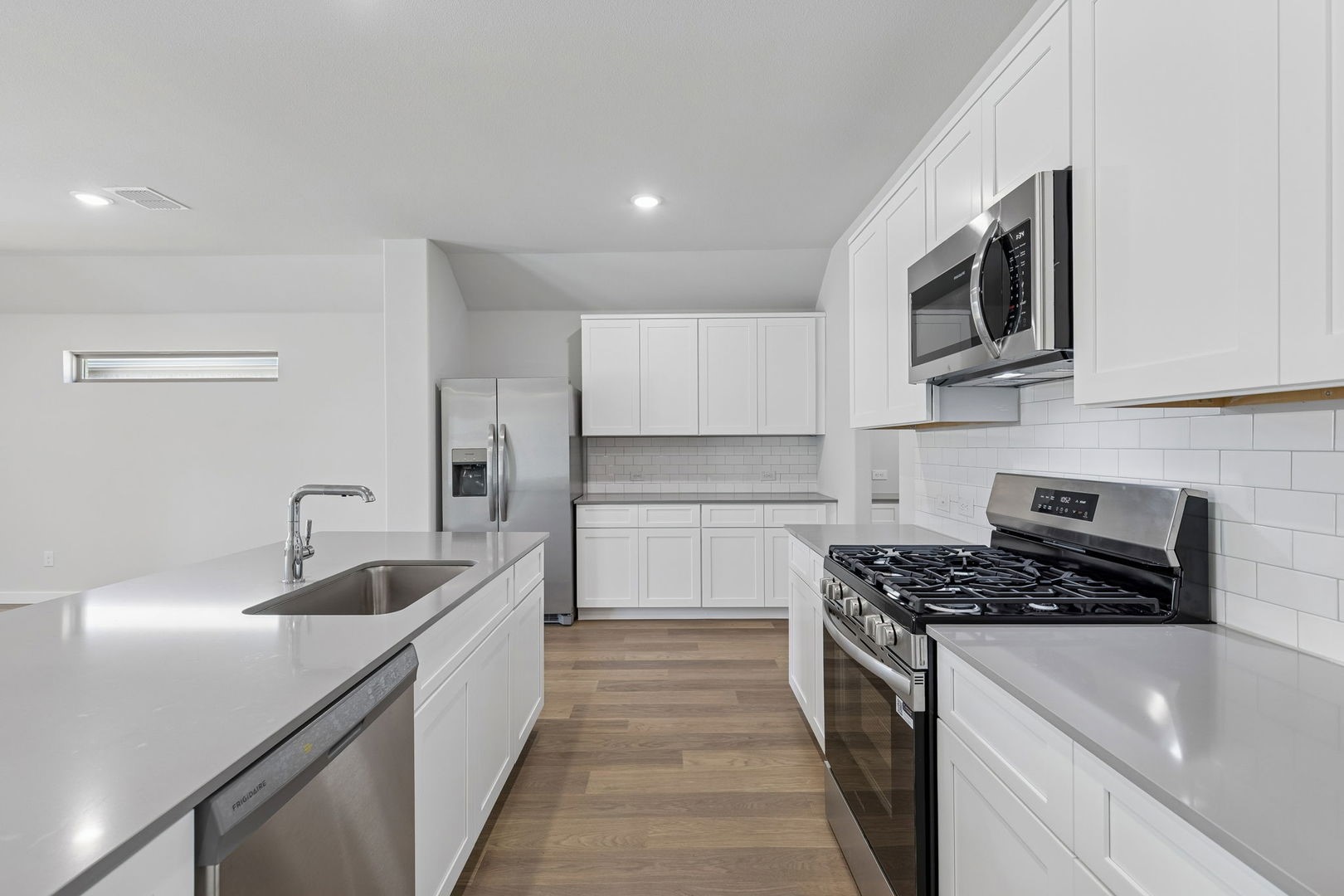 1421 Sugarberry Lane Alvarado TX 76009