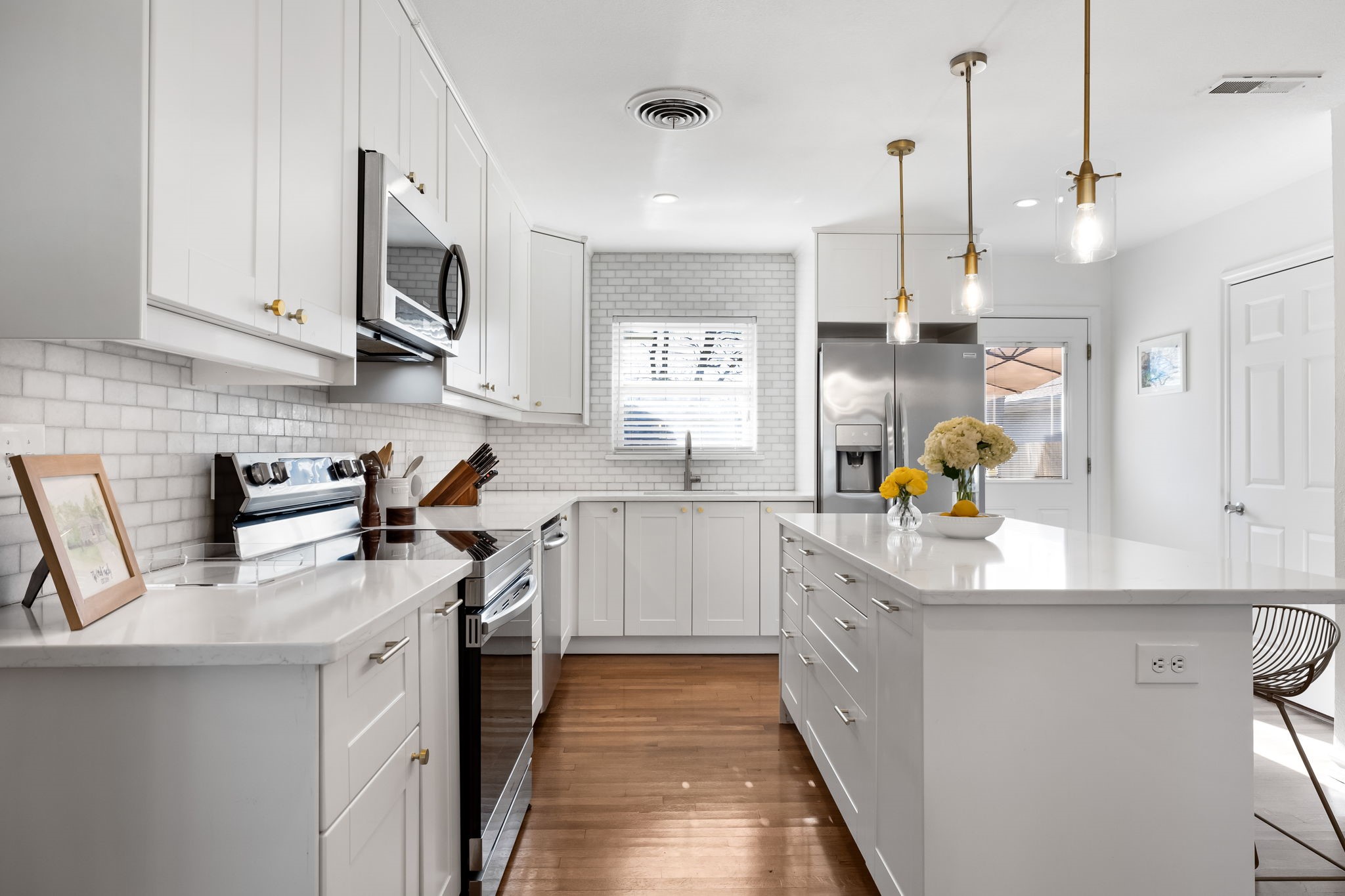 8911 Larchwood Drive Dallas TX 75238
