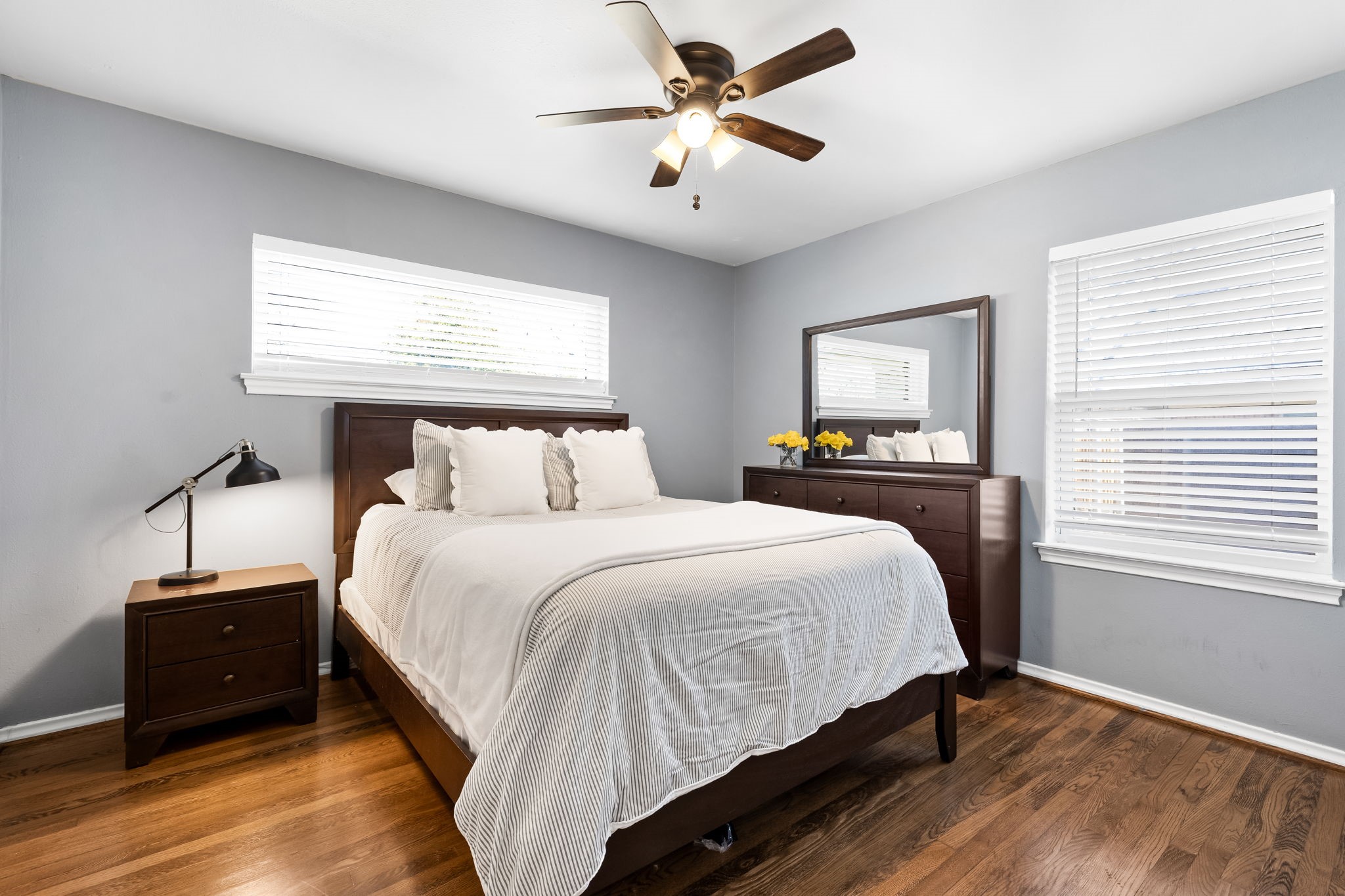 8911 Larchwood Drive Dallas TX 75238