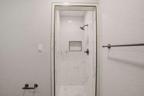 1705 Louella Court Hurst TX 76054