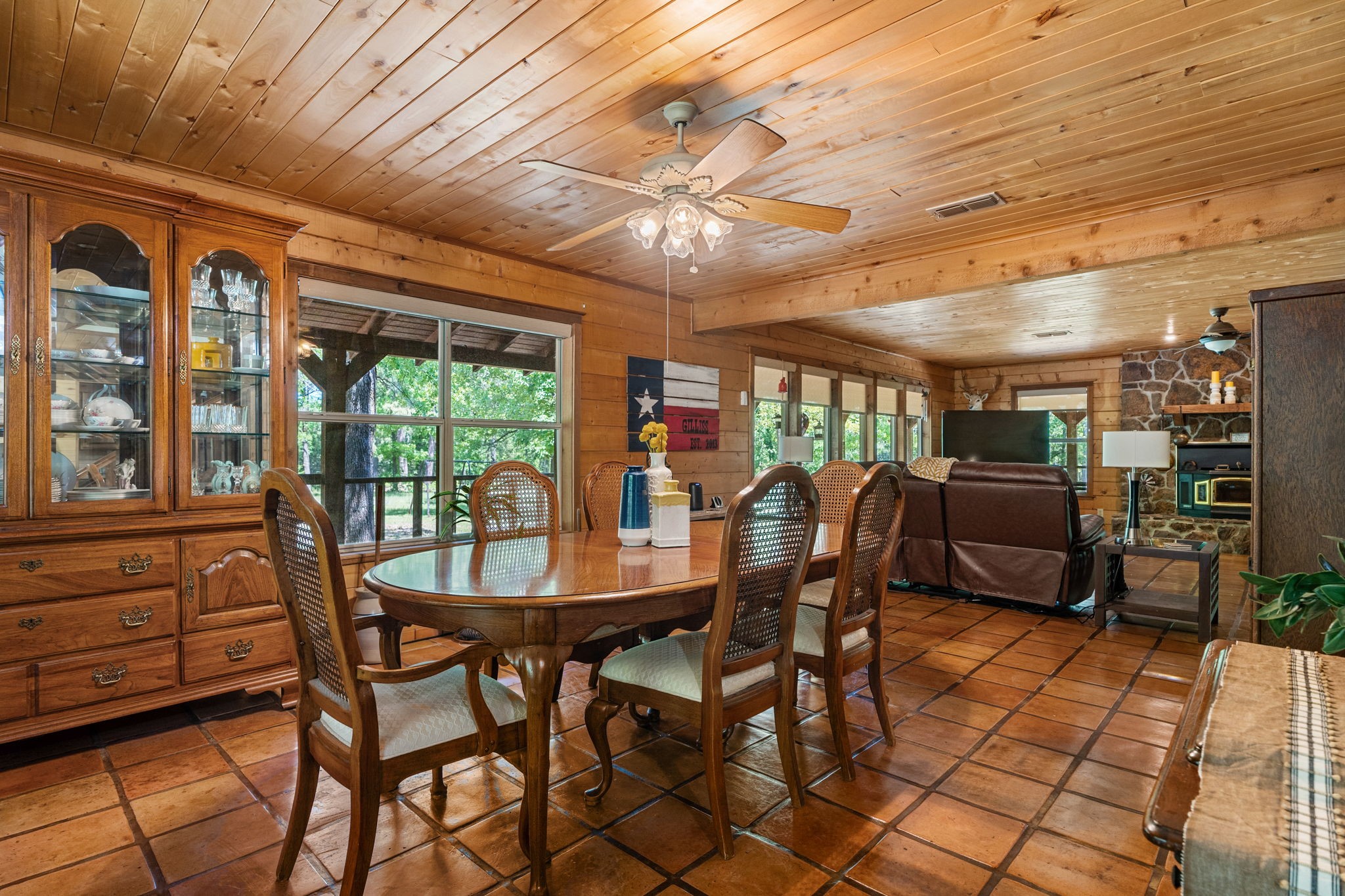 1081 County Road 3875 Mineola TX 75773