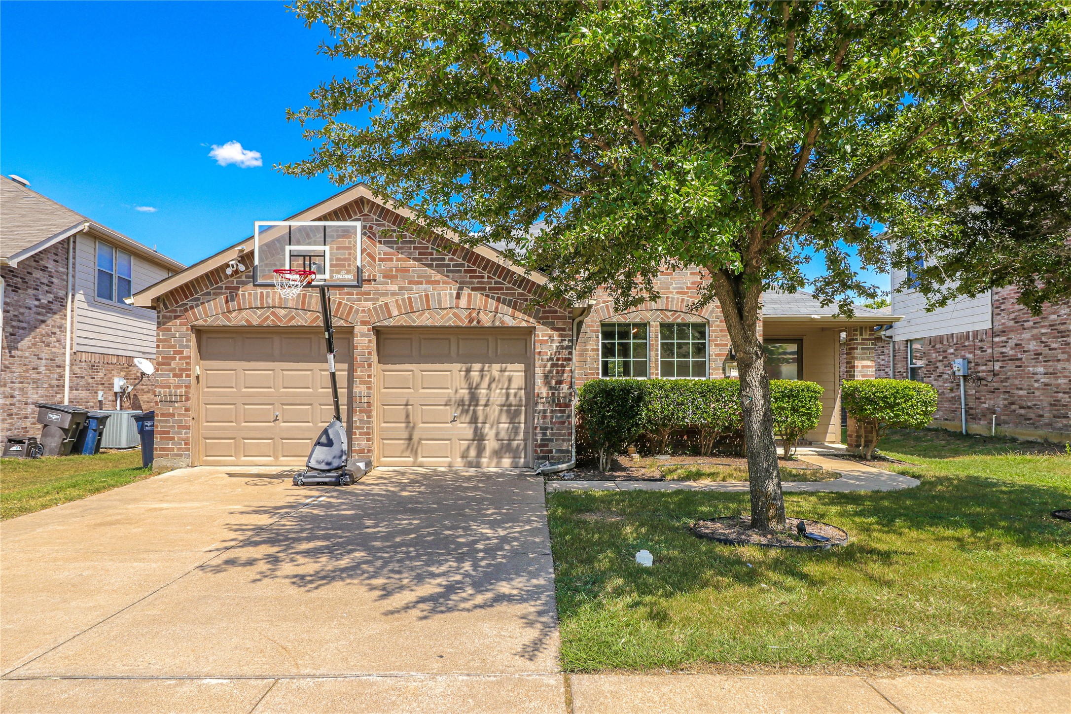12505 Summerwood Drive Burleson TX 76028