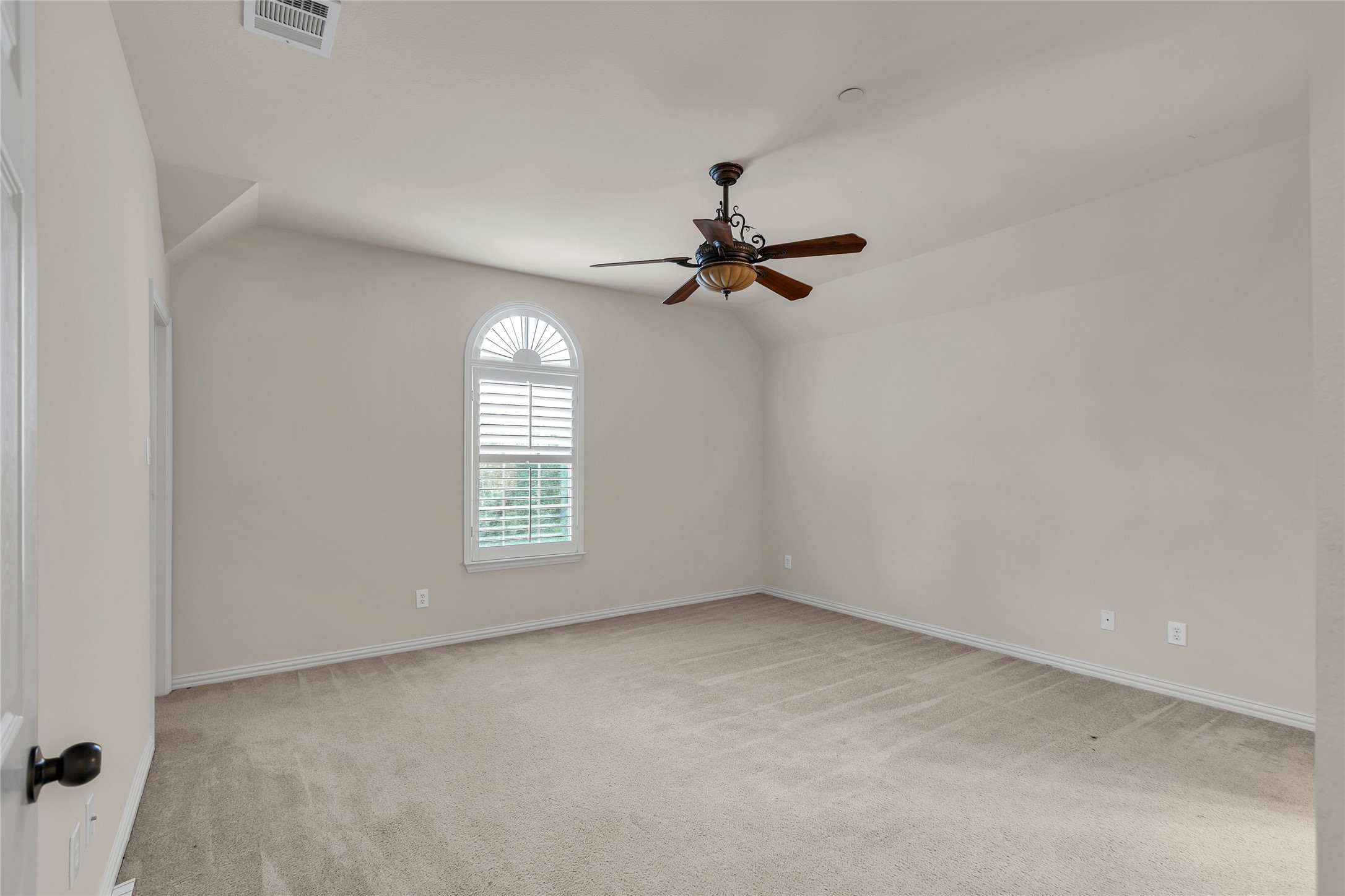 1217 Wynne Drive Garland TX 75044