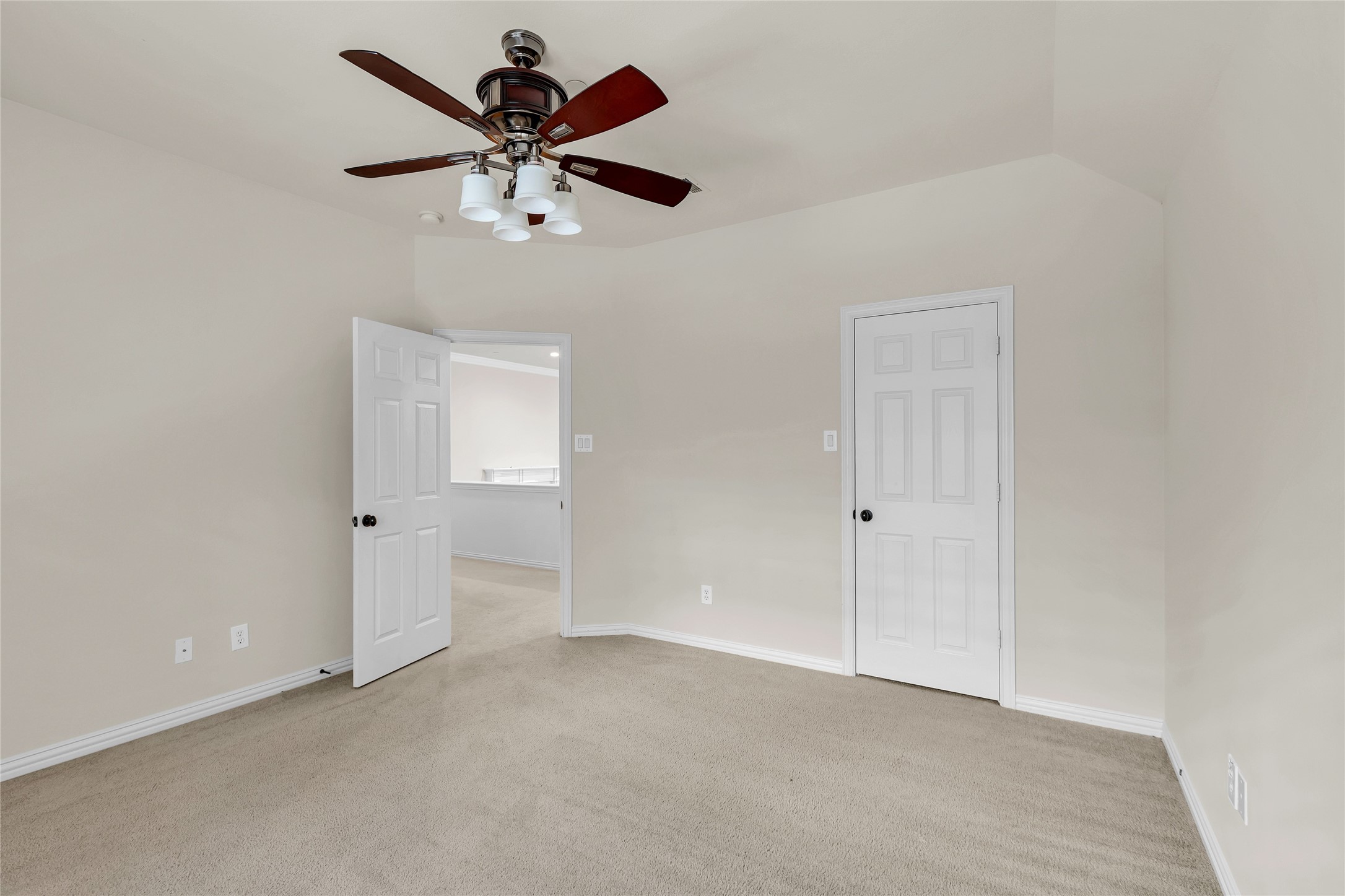 1217 Wynne Drive Garland TX 75044