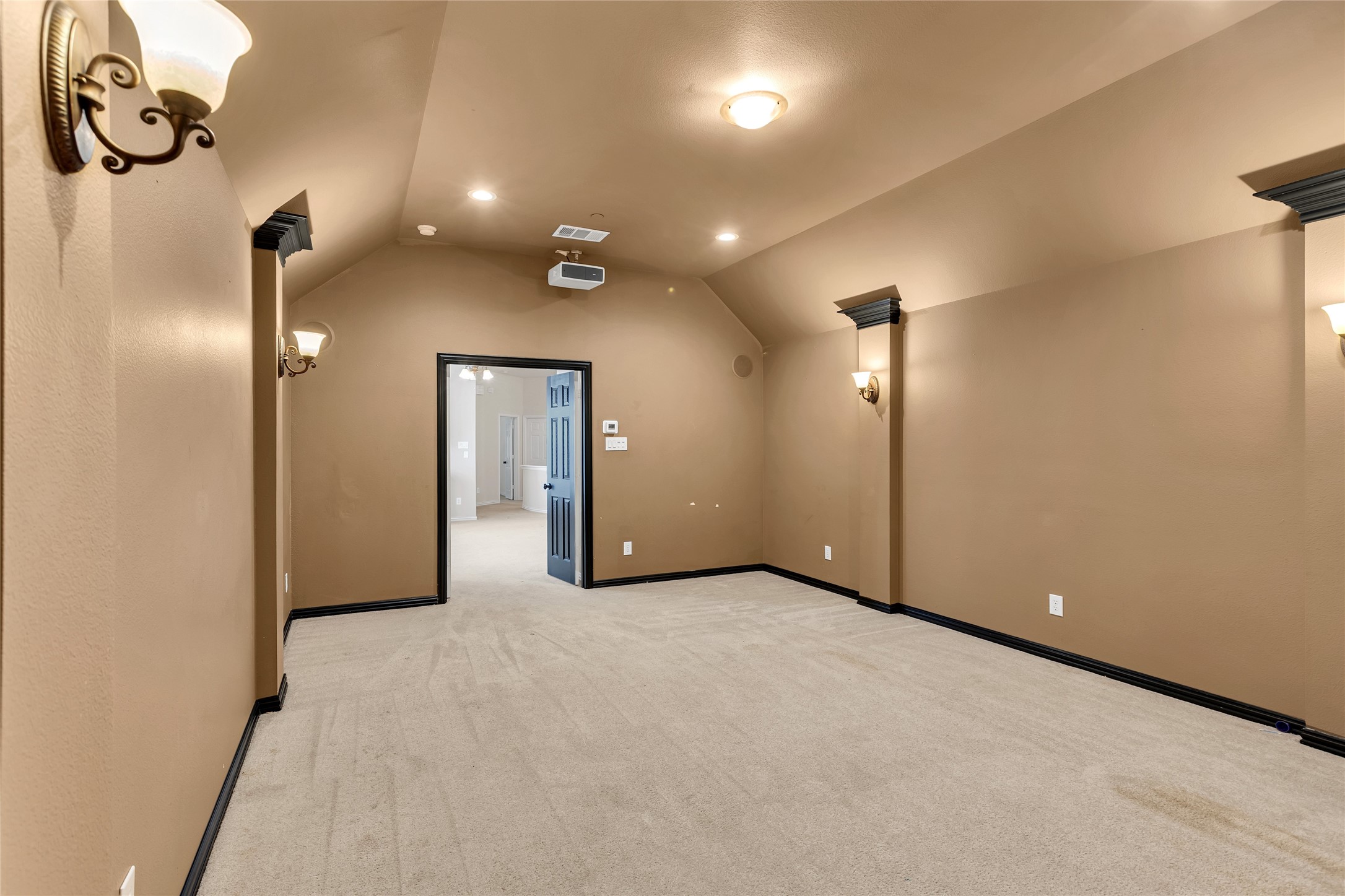 1217 Wynne Drive Garland TX 75044