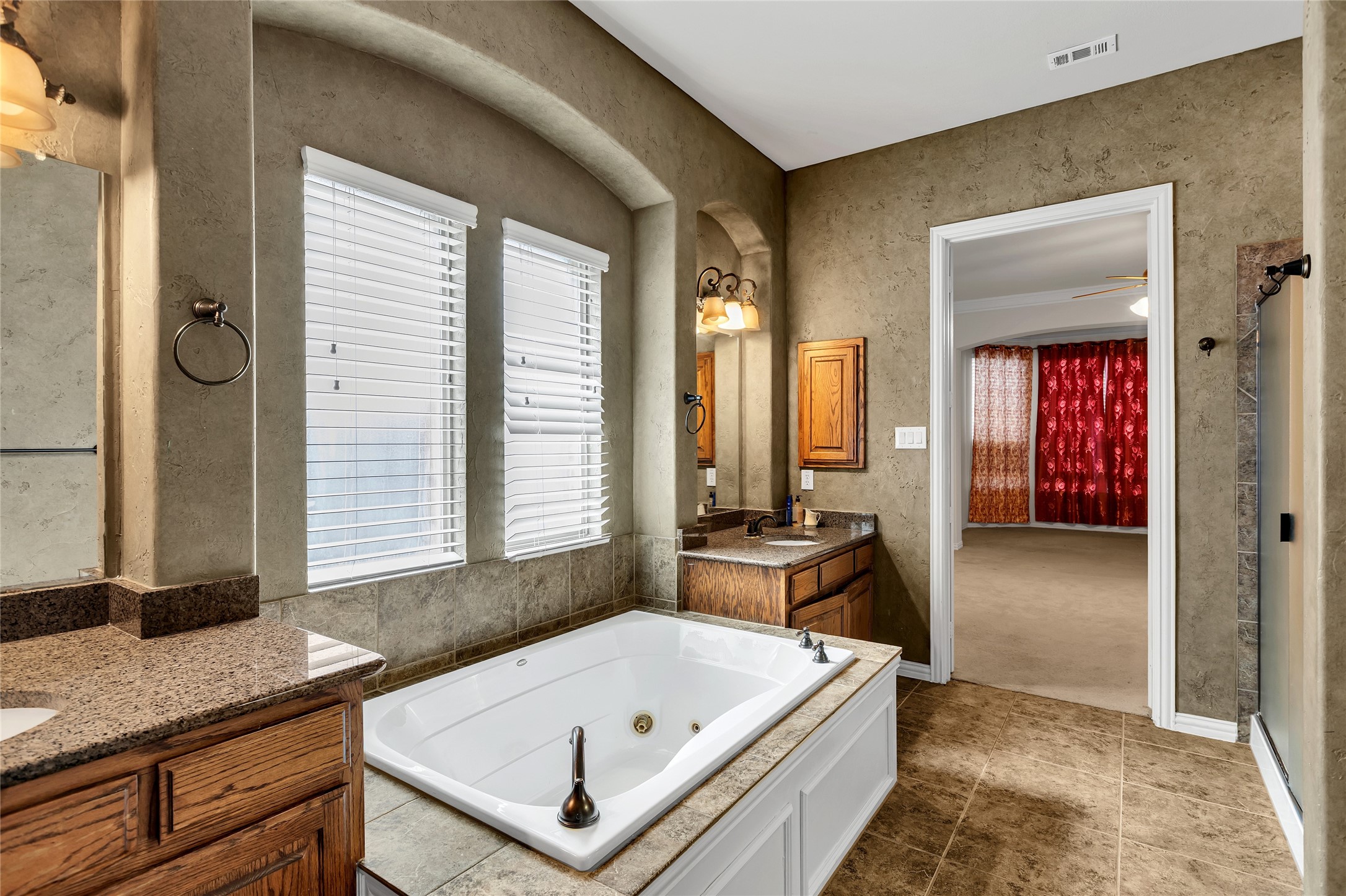 1217 Wynne Drive Garland TX 75044