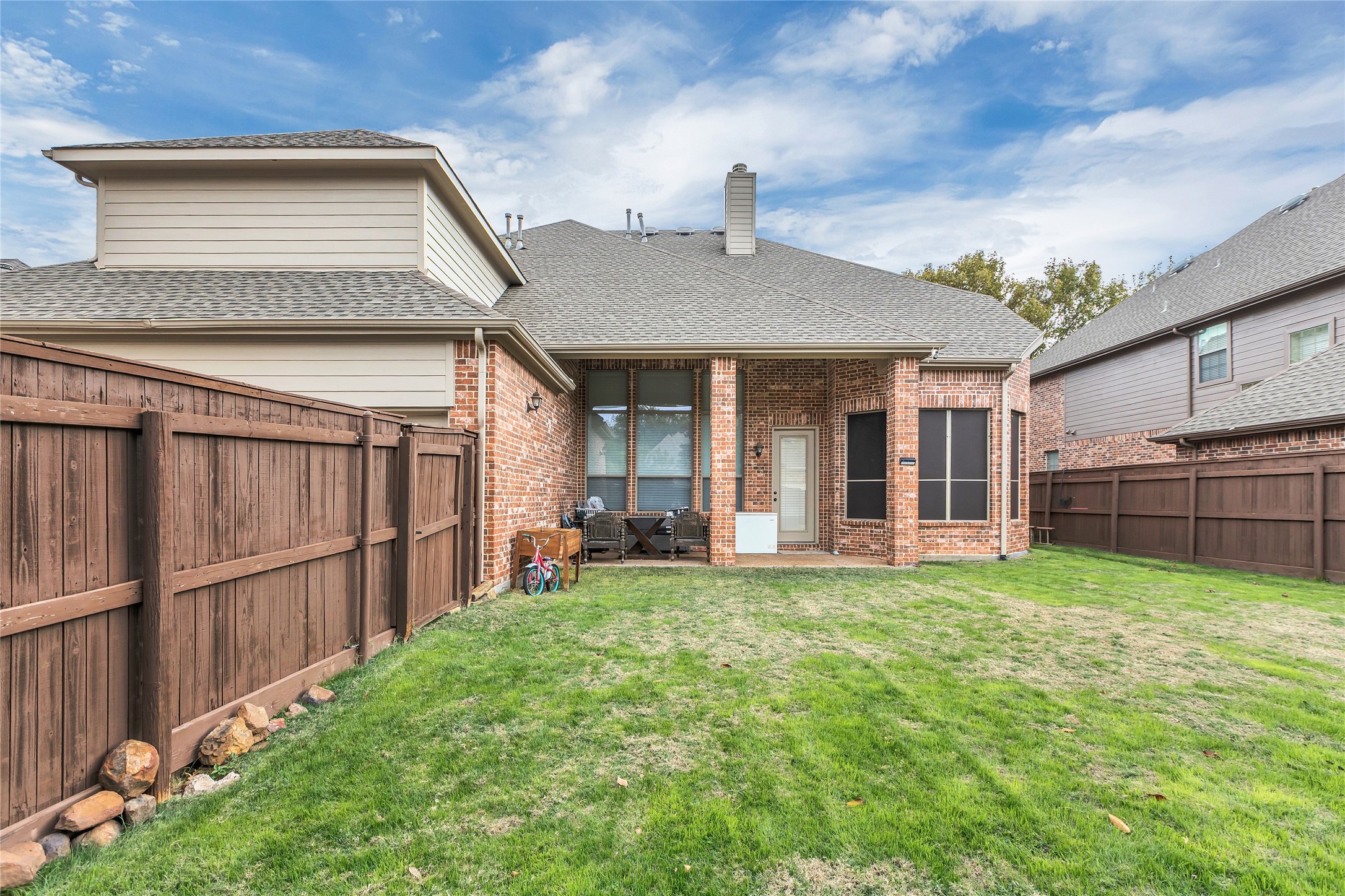 1217 Wynne Drive Garland TX 75044