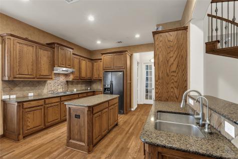 1217 Wynne Drive Garland TX 75044