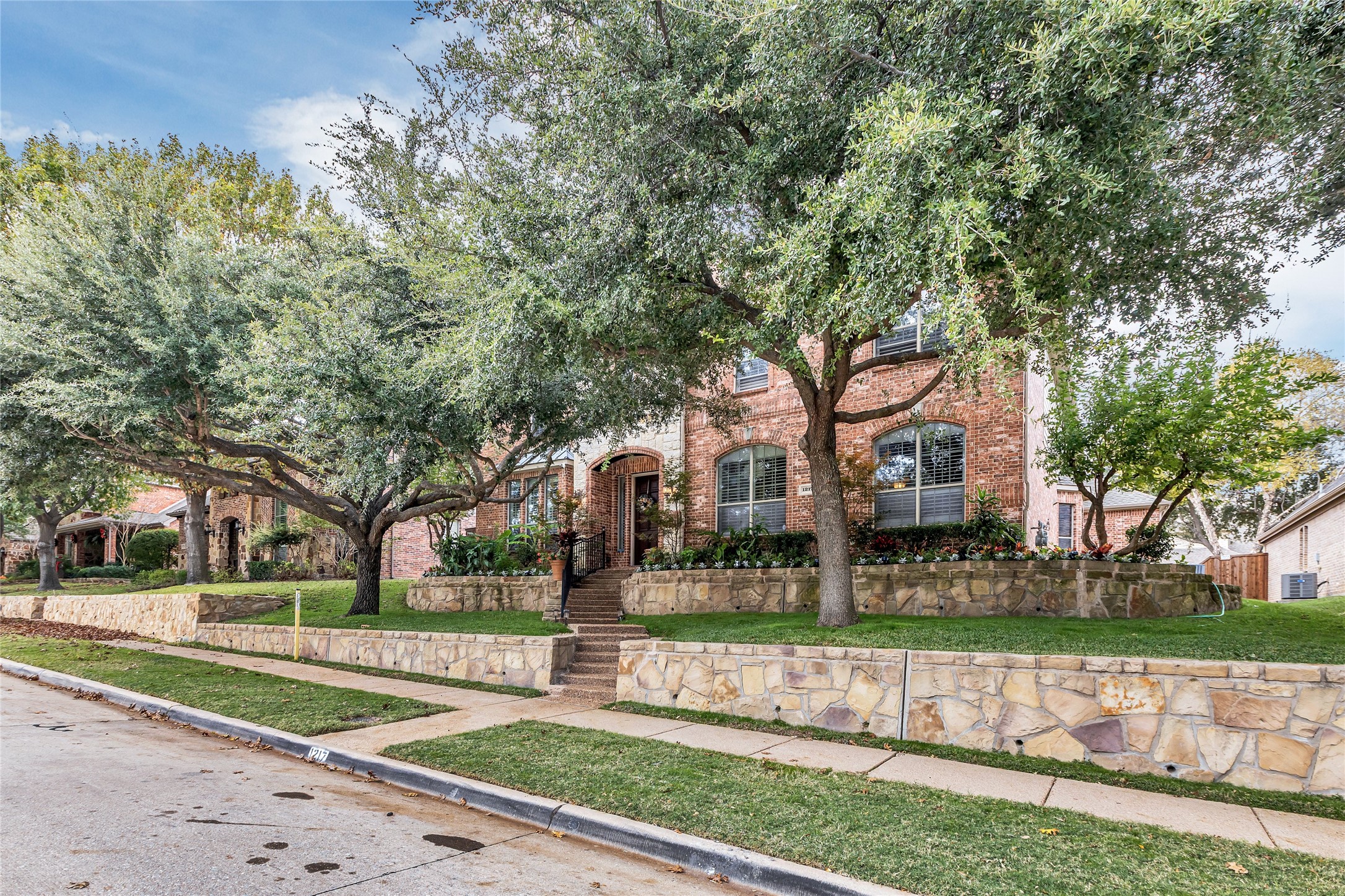 1217 Wynne Drive Garland TX 75044