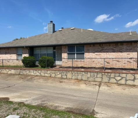 6424 Valleybrooke Court Arlington TX 76001