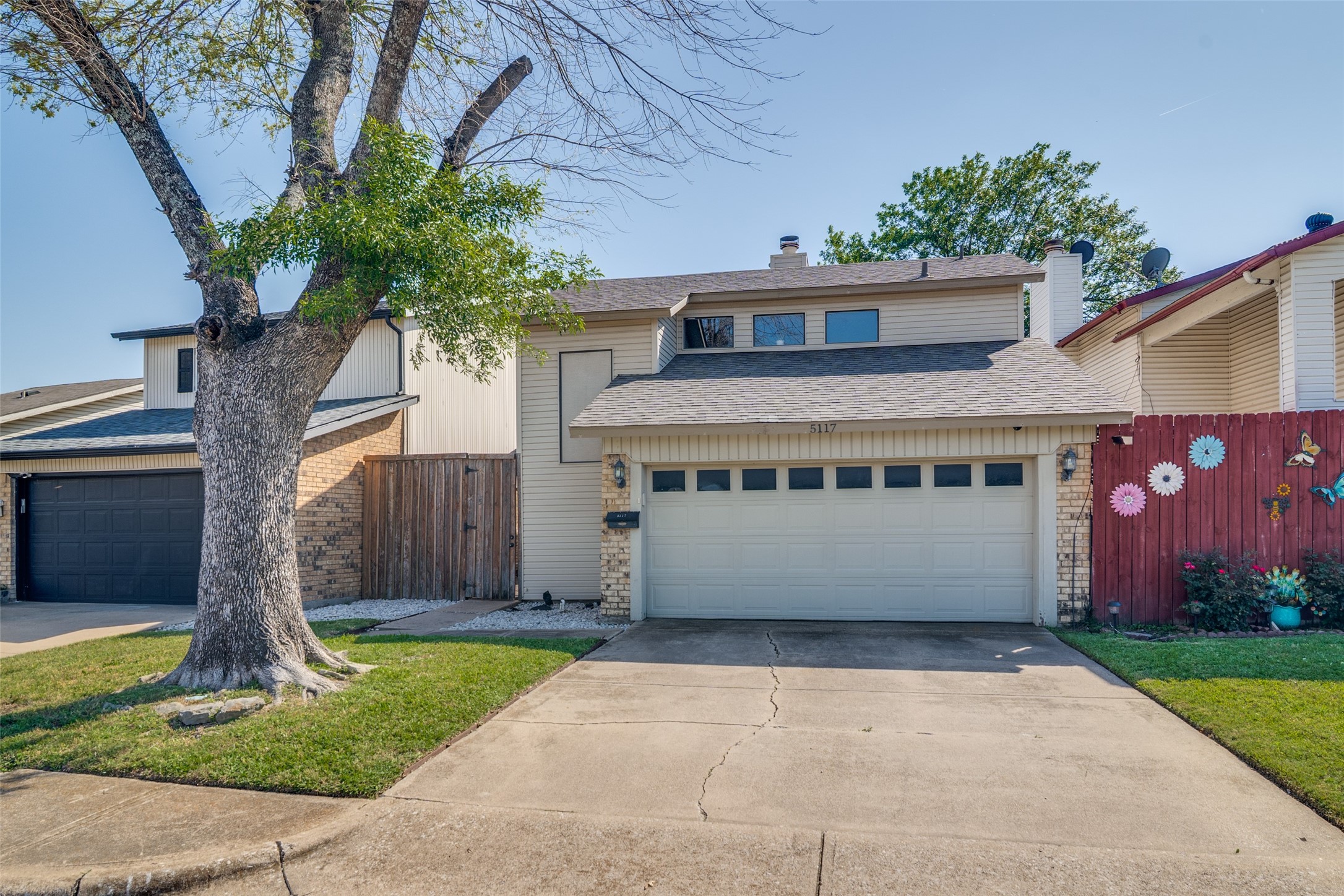 5117 Burlingame Drive Garland TX 75043