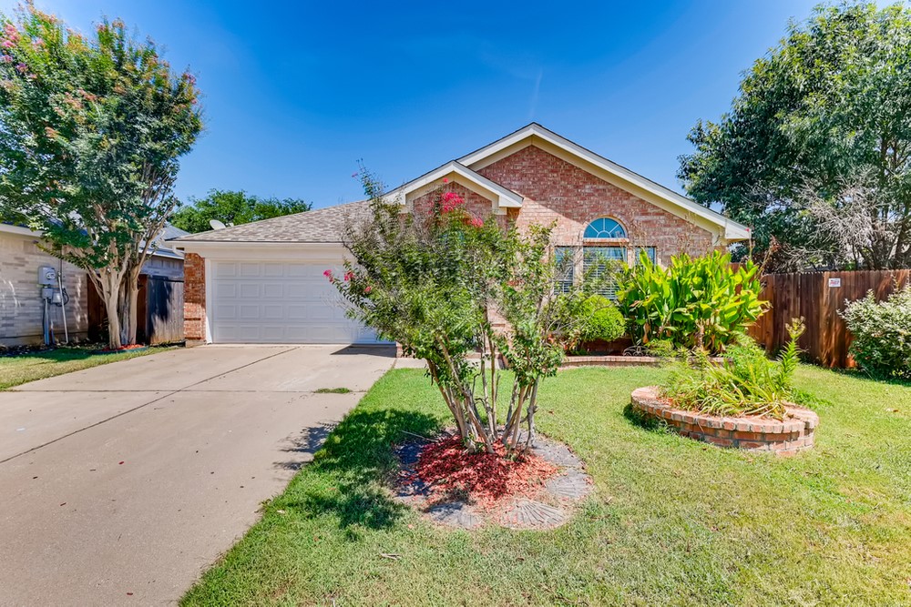7409 Grass Valley Trail Fort Worth TX 76123