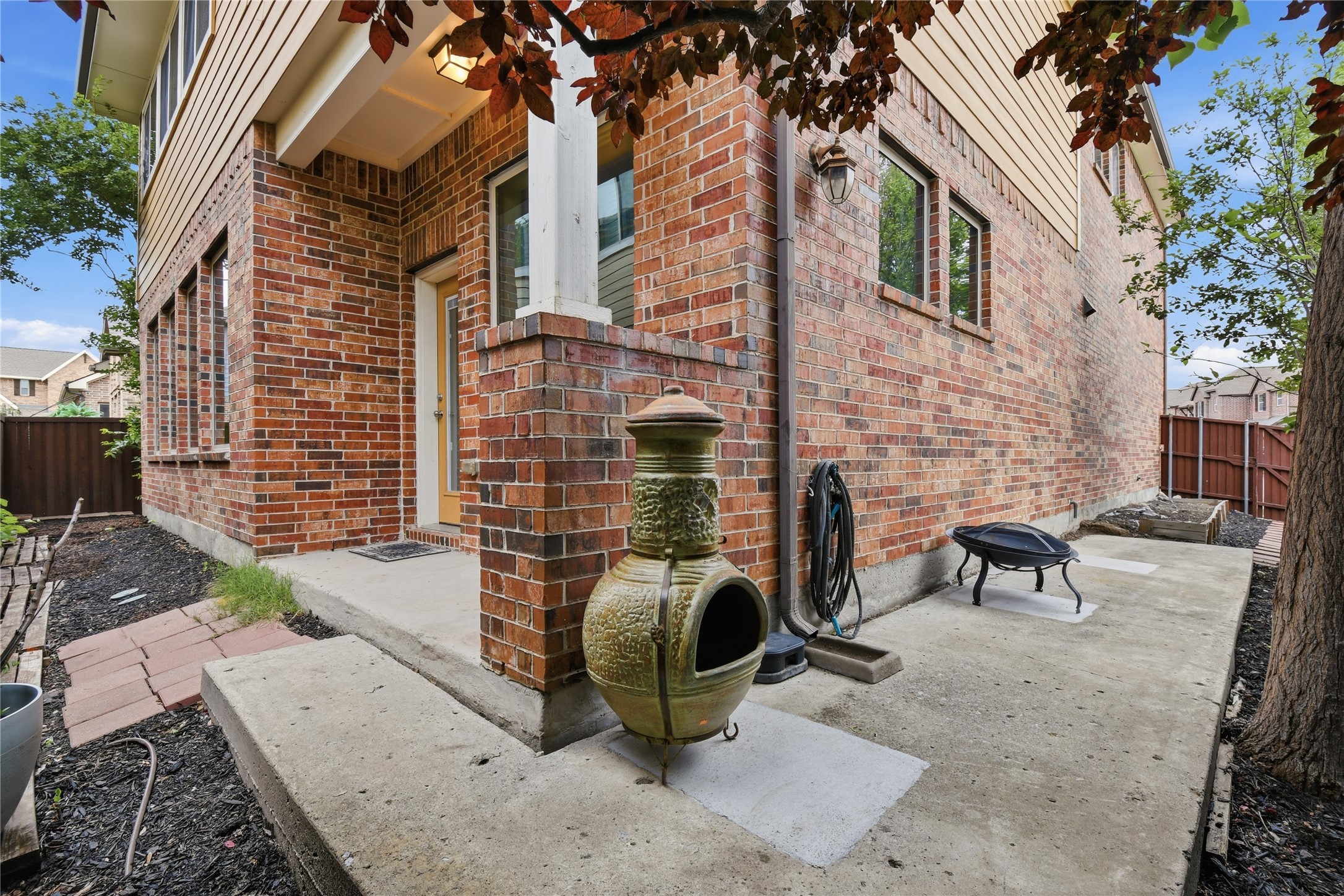 1209 Savoy Lane Richardson TX 75080