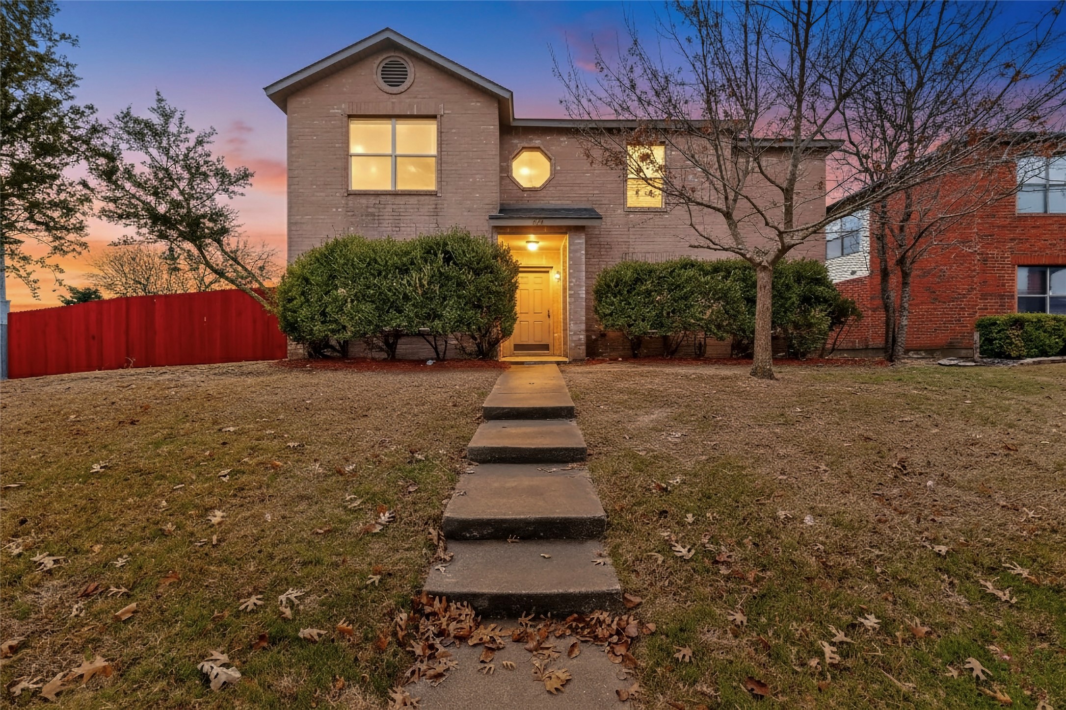 824 Willow Wood Drive Cedar Hill TX 75104