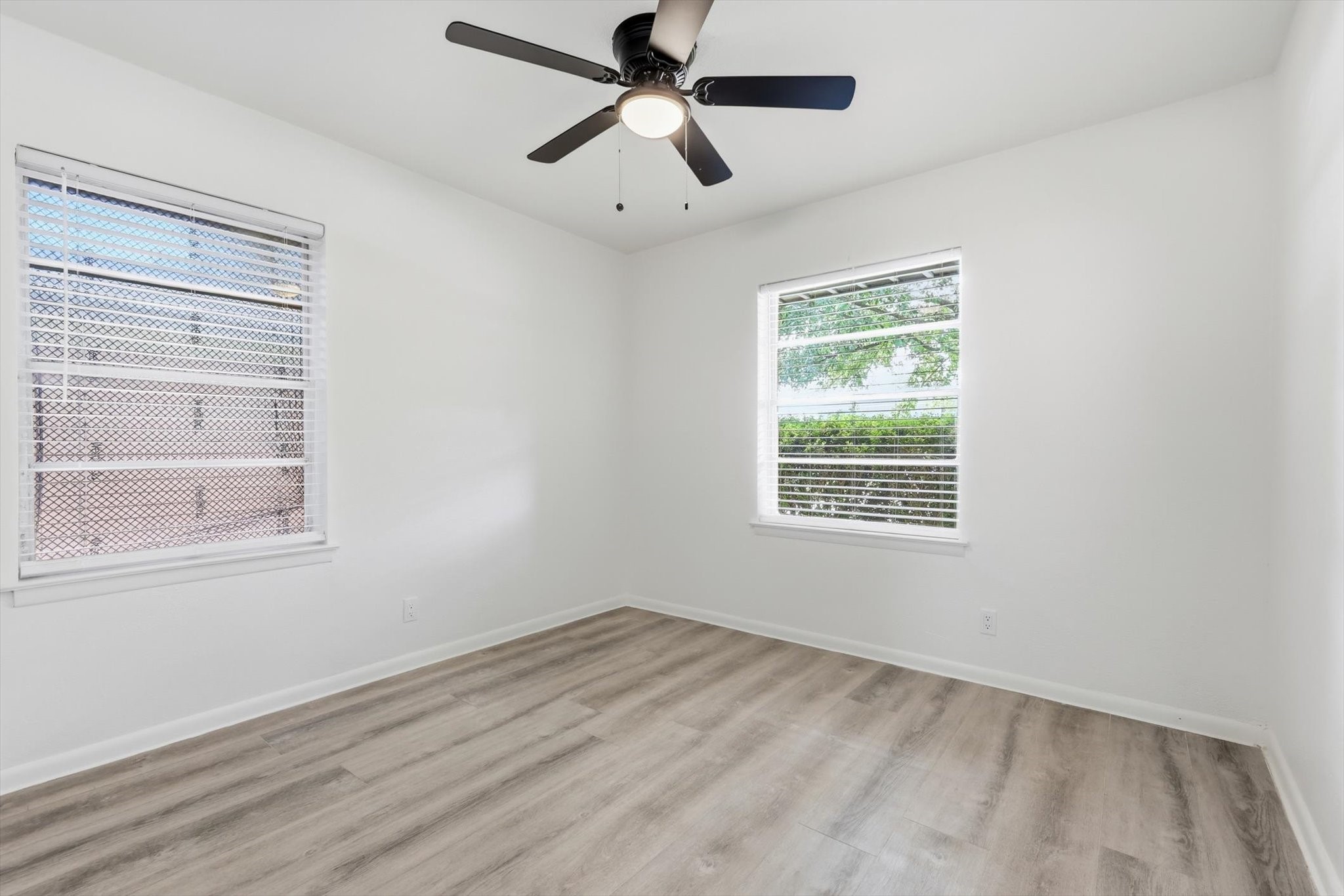 2649 Hillsboro Avenue Dallas TX 75228